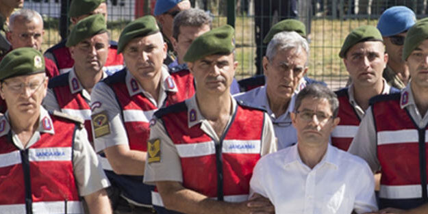 Akıncı Üssü davasında FETÖ'cü müptezellerden mahkeme heyetine açık tehdit!