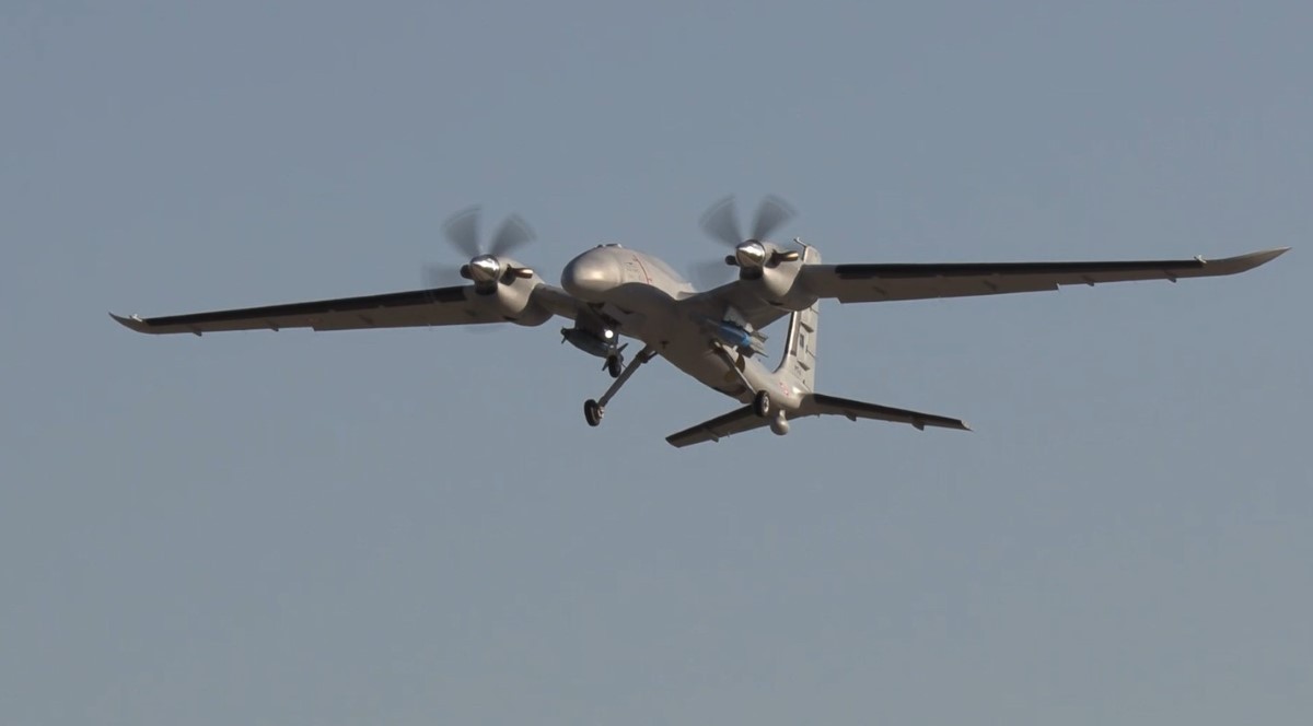 AKINCI'dan LGK-82 ile başarılı atış