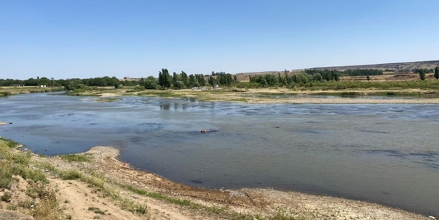 Akıntıya kapılan 3 öğrenciden acı haber!