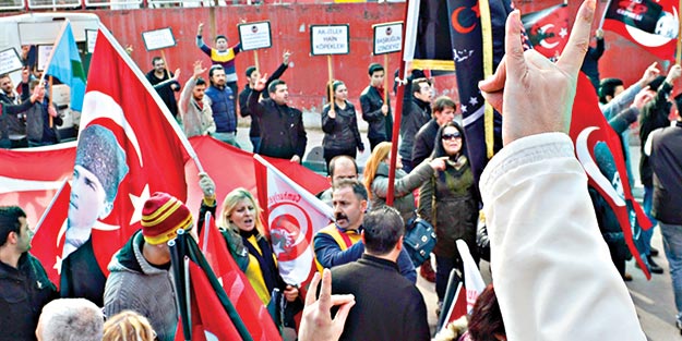 Akit şer odaklarının hedef tahtasında