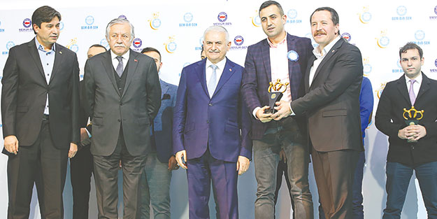 Akit’e 'Aileyi Koruma' ödülü