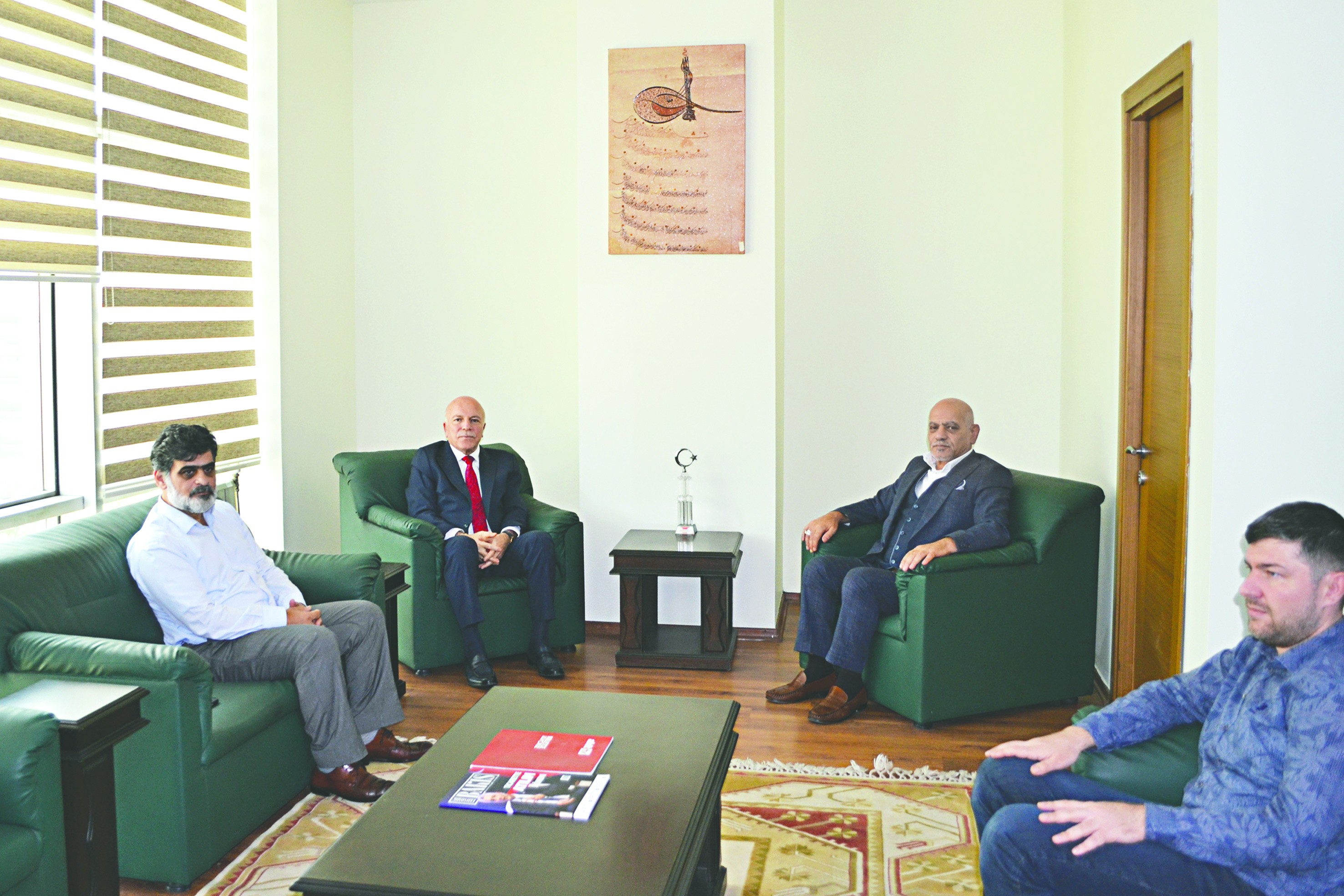 Akit’e vefa ziyareti! Mehmet Sekmen: İstanbul'a adayım