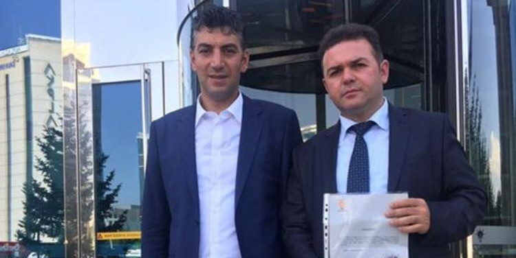 Akit’in haberi ses getirdi… O ilçe başkanı görevden alındı!
