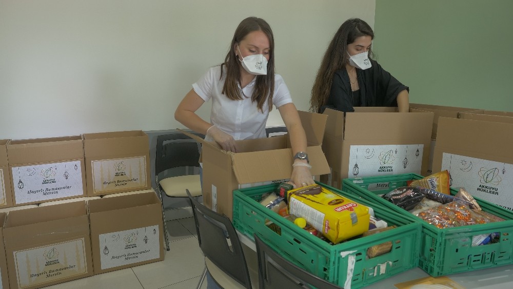 Akkuyu NGS çalışanları Mersinlilerin bayramını kutladı 