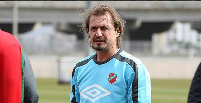 Akman, Galatasaray'la anlaştığını doğruladı