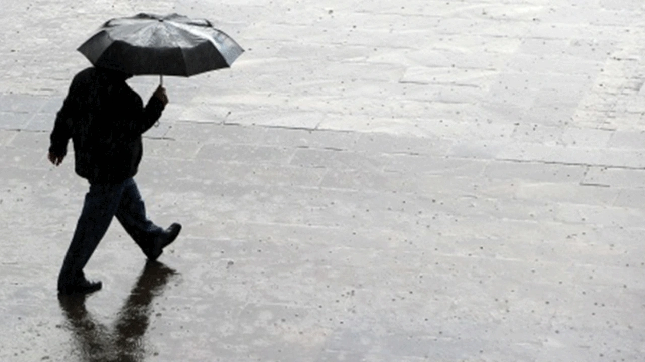 AKOM duyurdu: İstanbul için sağanak uyarısı!