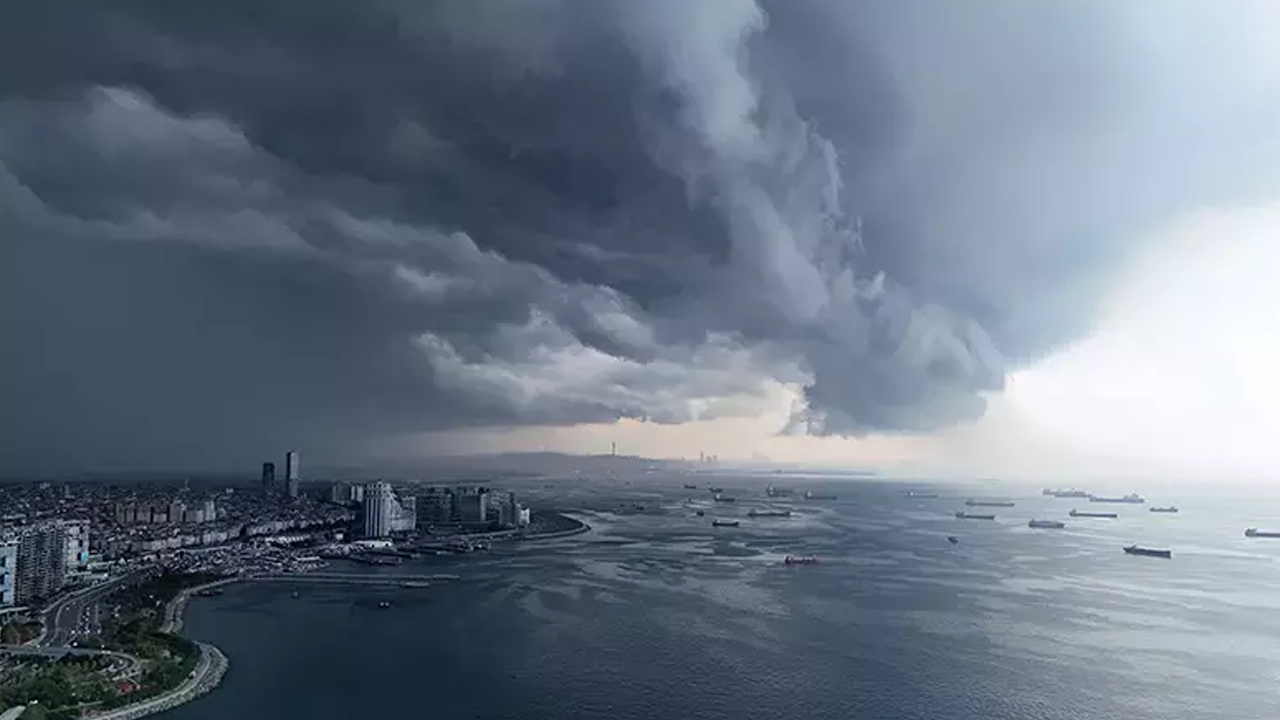 AKOM'dan İstanbul'a uyarı üstüne uyarı!