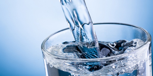 Akşamdan kalan suyu içmeyin