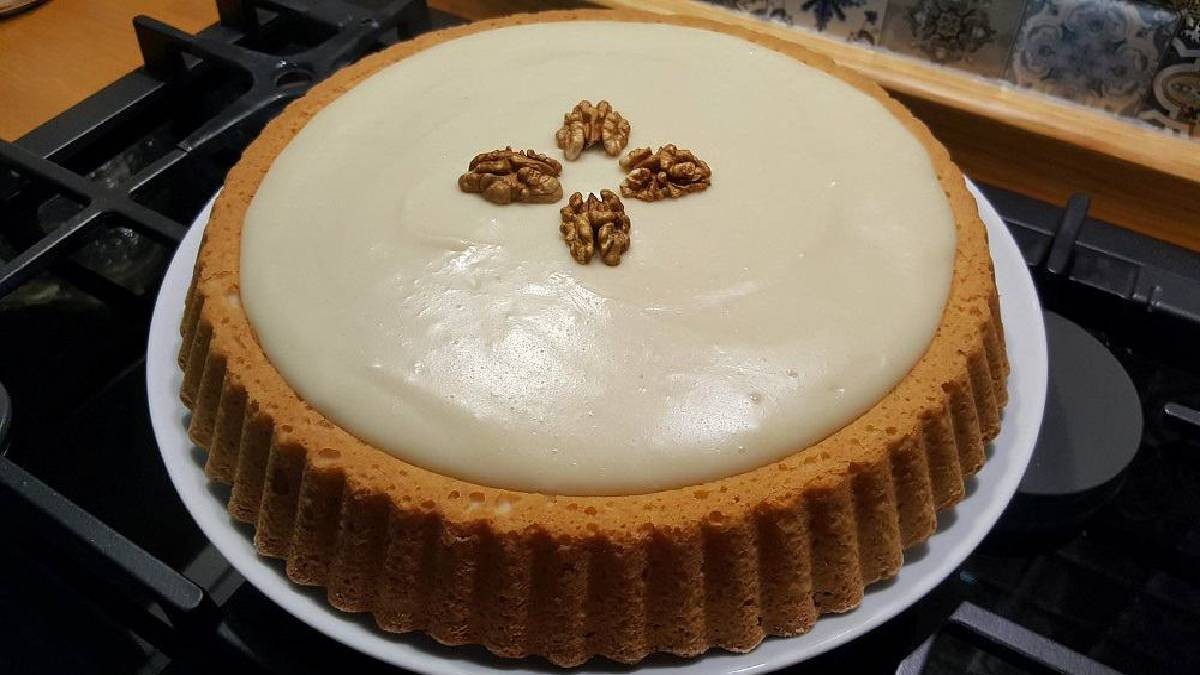 Akşamlarınızı serinletecek kek tarifi! Ağızda tuzla buz oluyor! Böylesini kesinlikle yemediniz