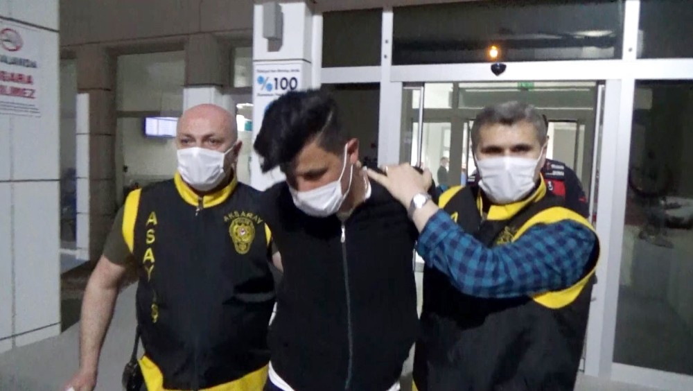Aksaray’da eşini bıçaklayarak öldüren koca polise teslim oldu 