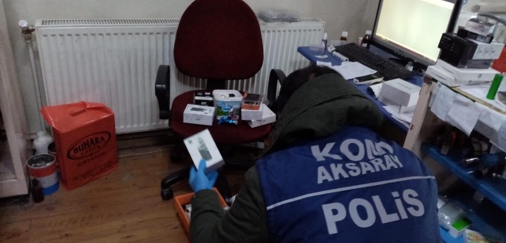Aksaray’da kaçak elektronik sigara operasyonu 