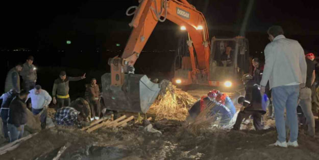Aksaray’da mandıra çöktü: 750 küçükbaş hayvan göçük altında kaldı