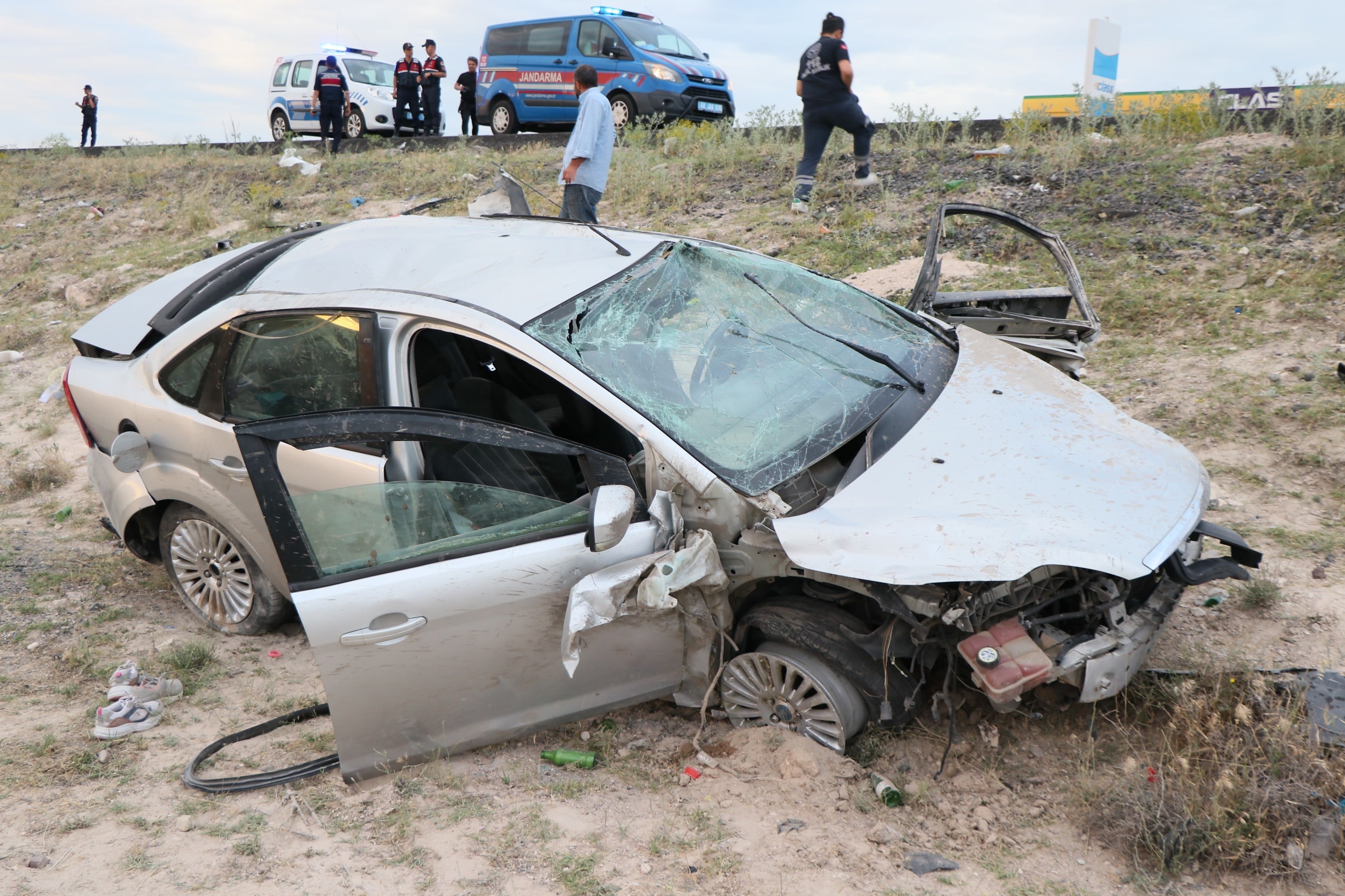 Aksaray'da otomobil takla attı: 1 ölü, 6 yaralı