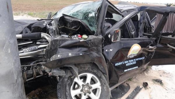 Aksaray'da Tarım Müdürlüğü çalışanları kaza yaptı: 4 yaralı