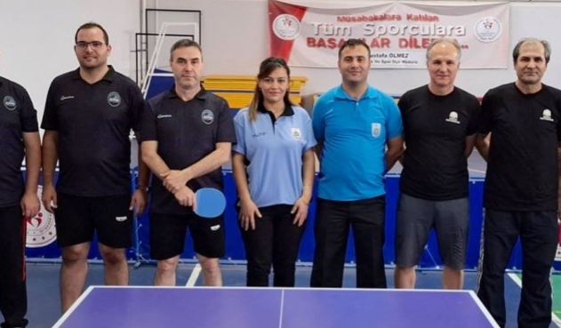 Aksaray’ın Öğretmenleri Masada Fırtına Gibi Esti! Türkiye Şampiyonluğu İçin Antalya’ya Gidiyorlar