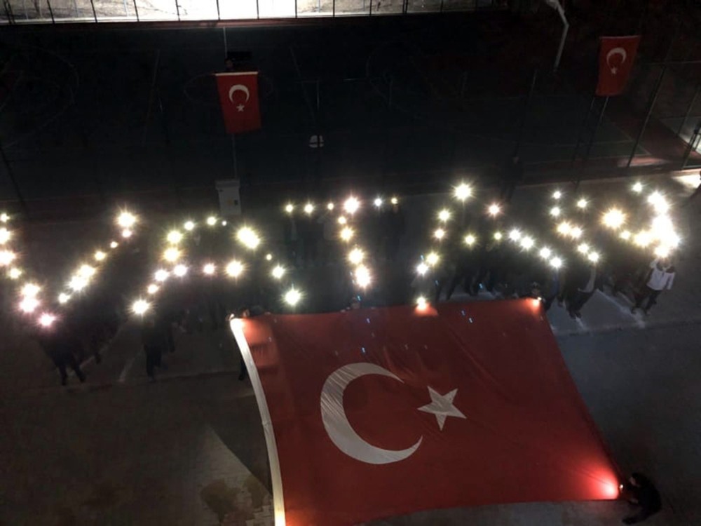 Akşehir KYK’dan askerlere destek 