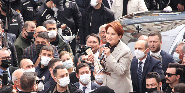 Akşener, 6 milyonluk ultra lüks aracın gölgesinde şov yaptı