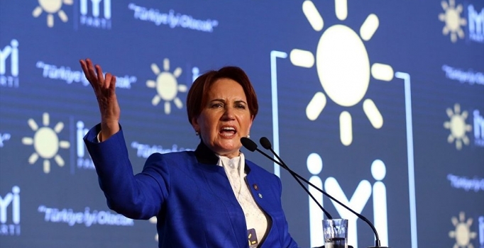 Akşener: Adaylıktan Gül için çekilmem