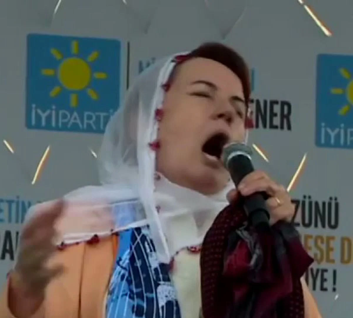Akşener başını taşlara vuracak! Bütün tavşanların peşine, aynı anda...