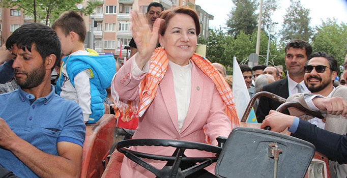 Akşener: Bir plan varsa yırtıp atarız