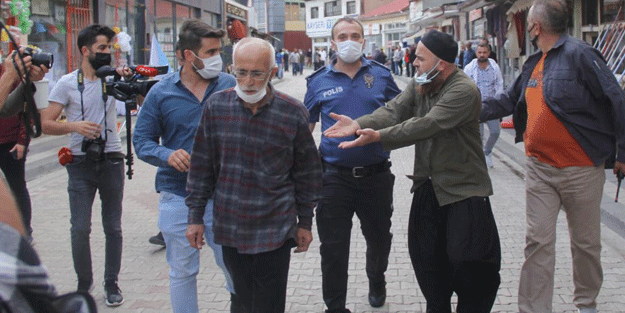 Akşener, fonlanmış sol medya ile kurtulacağını mı sanıyor?
