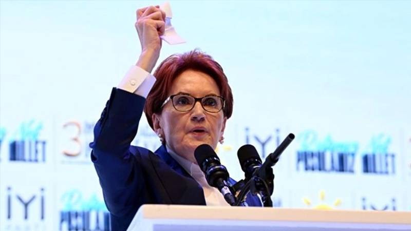 Akşener'den beklenmedik adım! Partililere şok kararını iletti