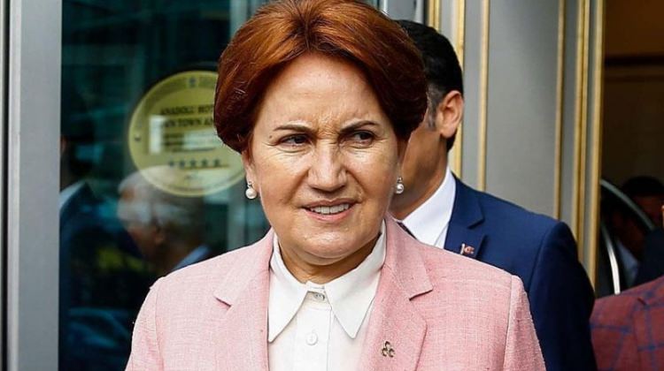 Akşener'den 'Evet' diyenlere ağır hakaret