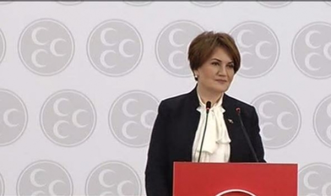 Akşener'den FETÖ okullarına destek