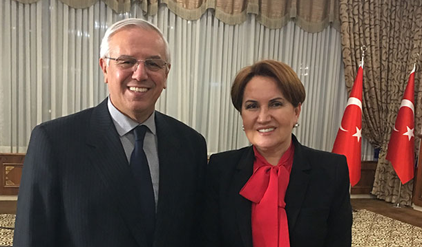 Akşener'in tetikçisi çok fena coştu! Yavaş ol be ihtiyar