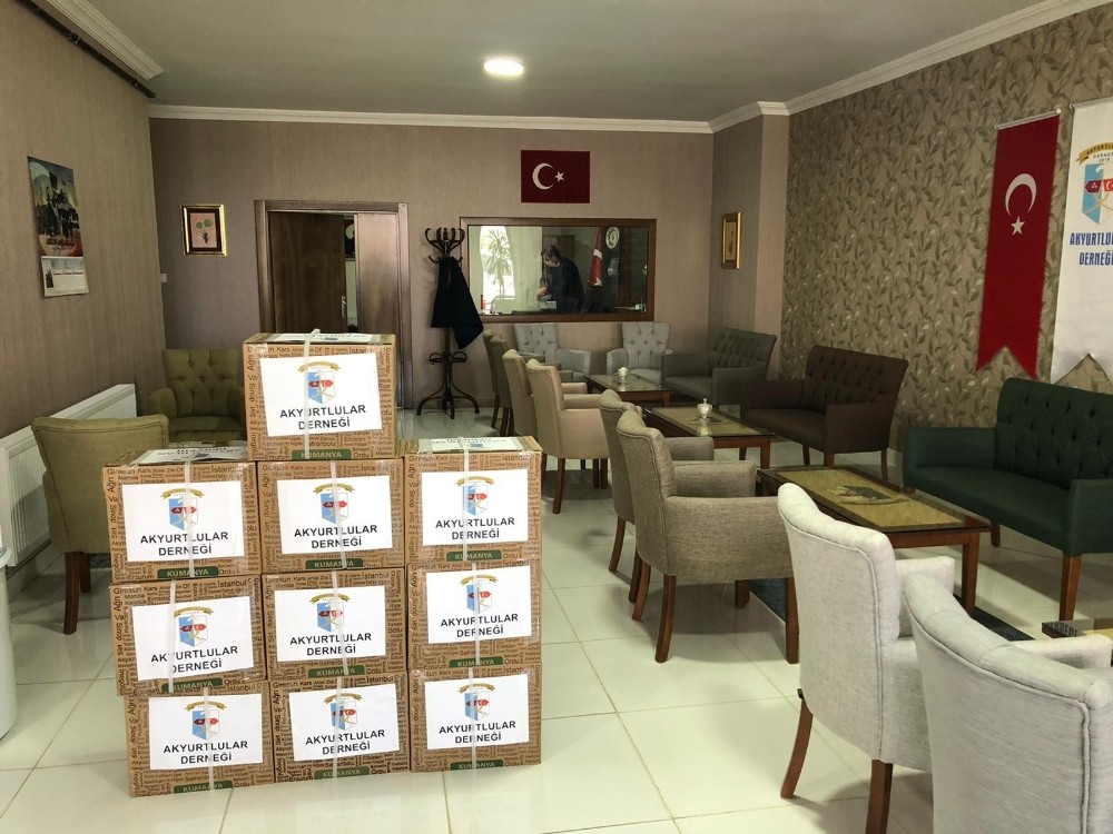 Akyurtlular Derneği’nden dayanışma örneği 