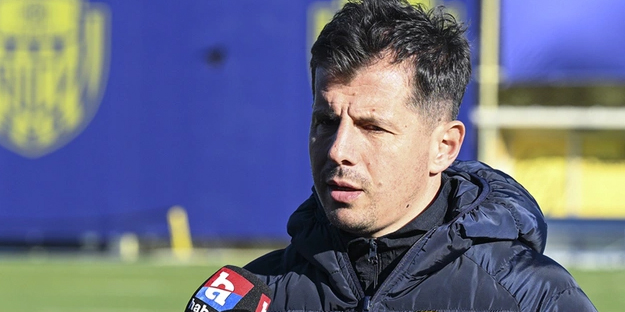 Al birini vur ötekine! Yok böyle bir açıklama! Neyin kafasını yaşıyorsun Belözoğlu Hocam!