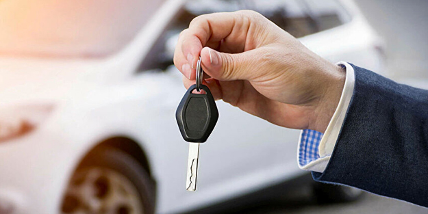 Alacağınız otomobil cebinizi yakmasın! İşte en az yakan benzinli ve dizel araçlar...