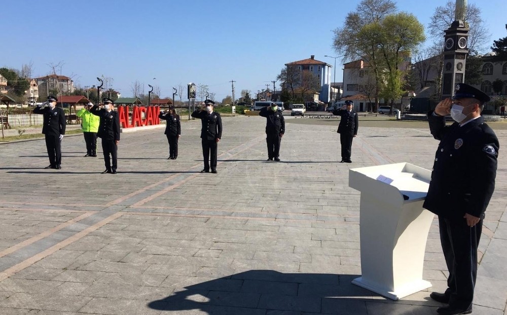 Alaçam’da sosyal mesafeli Polis Haftası 