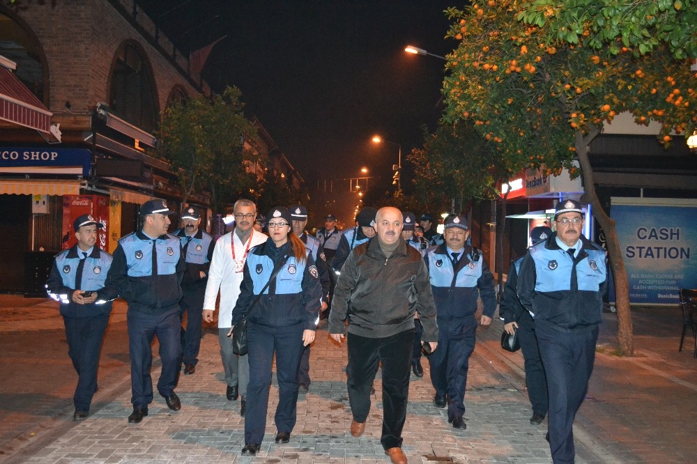 Alanya Belediyesi yılbaşına hazır 