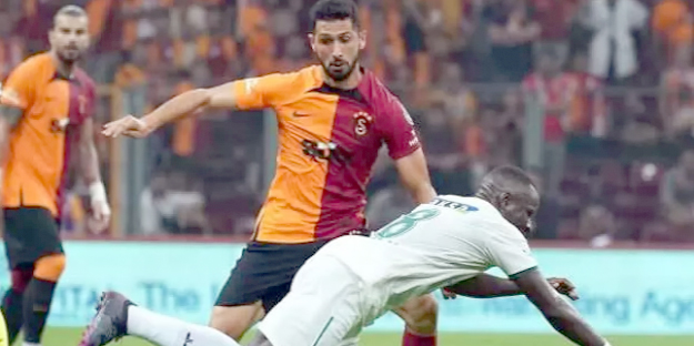 Alanya'da başka, Galatasaray'da başka!