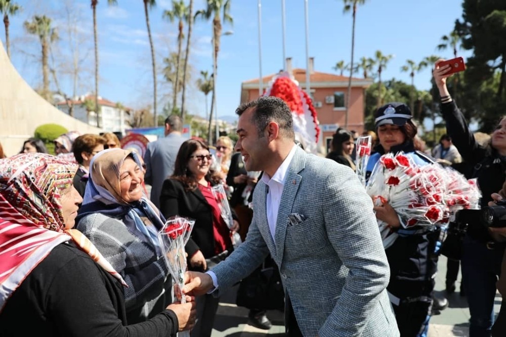 Alanya’da Dünya Kadınlar Günü kutlandı 