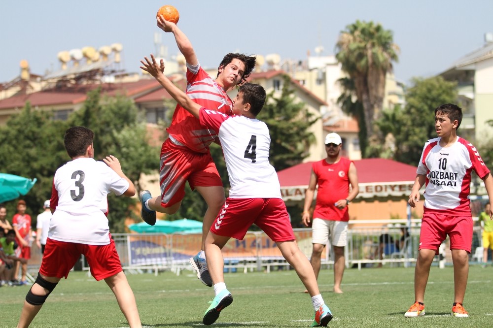 Alanya’da hentbol heyecanı başlıyor 