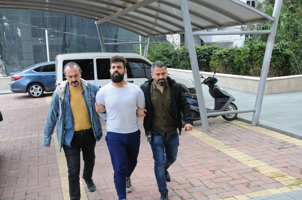 Alanya’da suç makinesi cezaevi firarisi yakalandı 