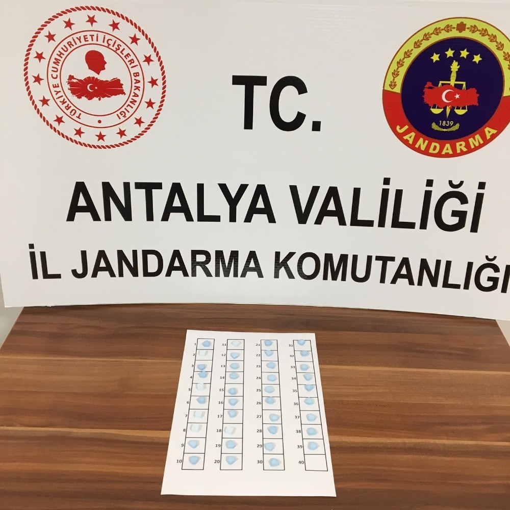 Alanya’da uyuşturucu taciri yakalandı 