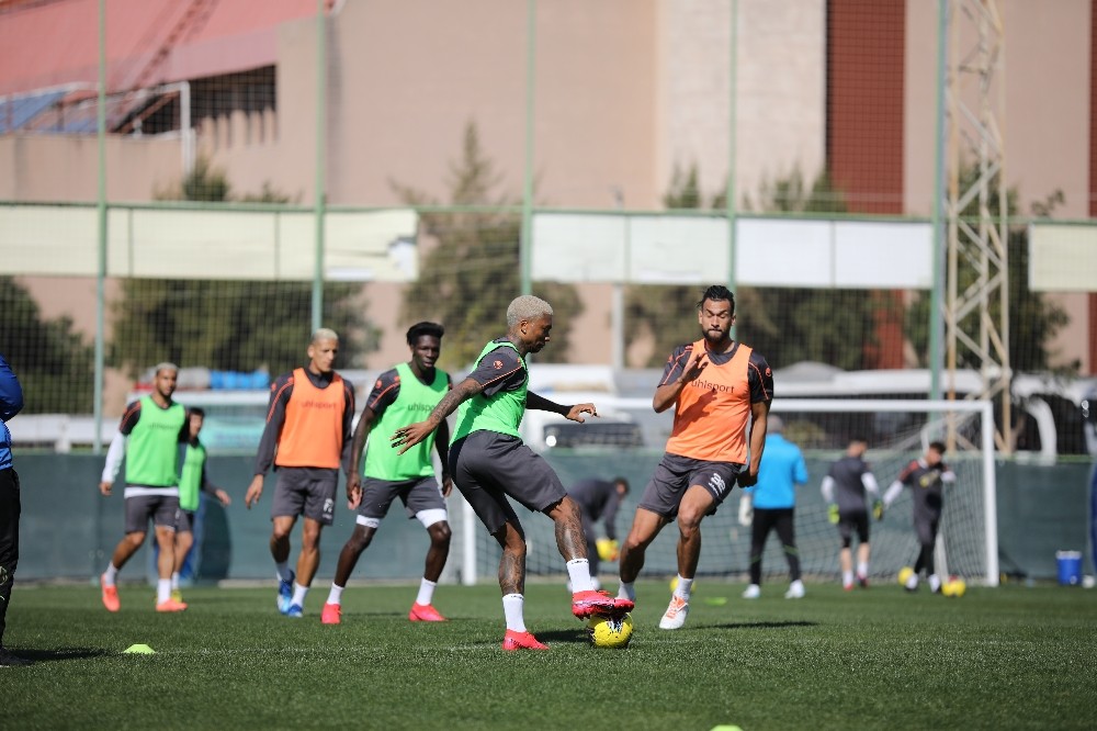 Alanyaspor, Beşiktaş maçı hazırlıklarını sürdürdü 