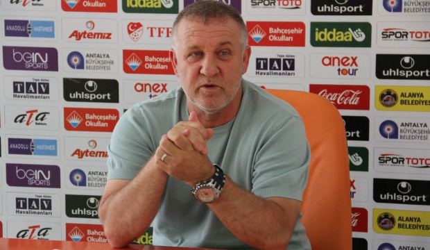 Alanyaspor'da Mesut Bakkal kararı