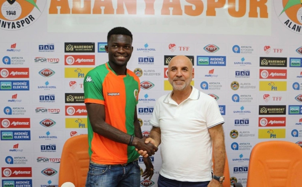 Alanyasporlu Sackey, Delizlispor’a kiralandı 