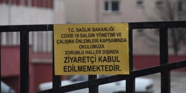 Alarm verildi! Sınavlar iptal edildi, okula 10 gün koronavirüs molası