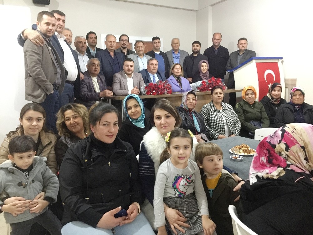 Alaşehir AK Parti’de birlik beraberlik vurgusu 