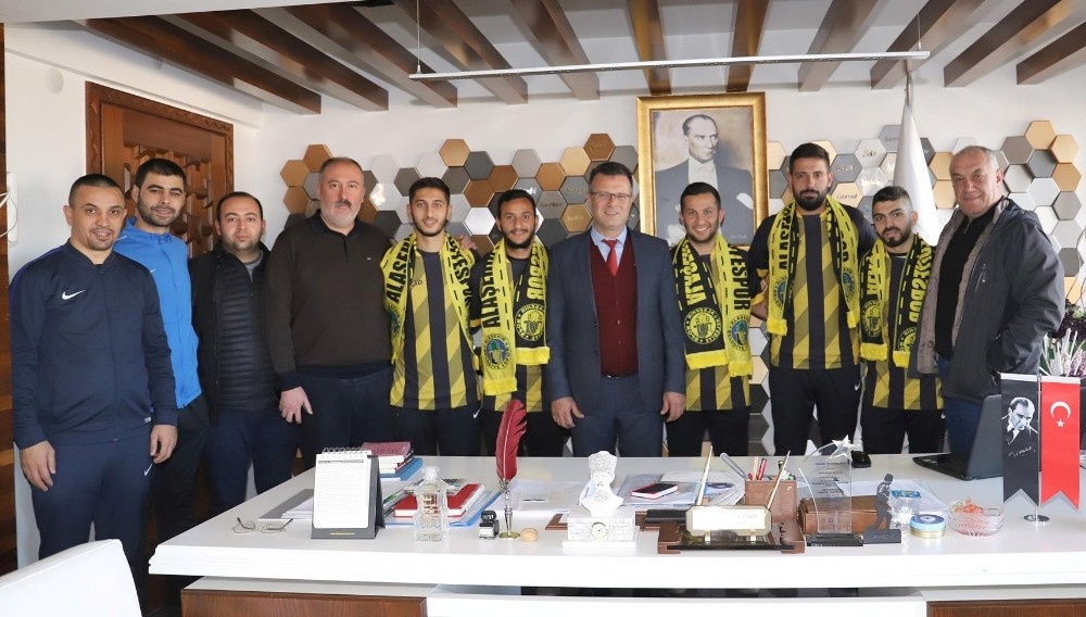 Alaşehir Belediyespor’a 5 yeni takviye 