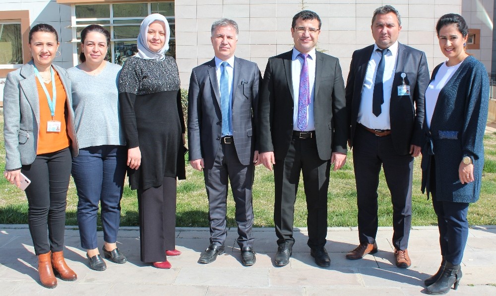 Alaşehir Devlet Hastanesi yatak kapasitesi 225’e yükseldi