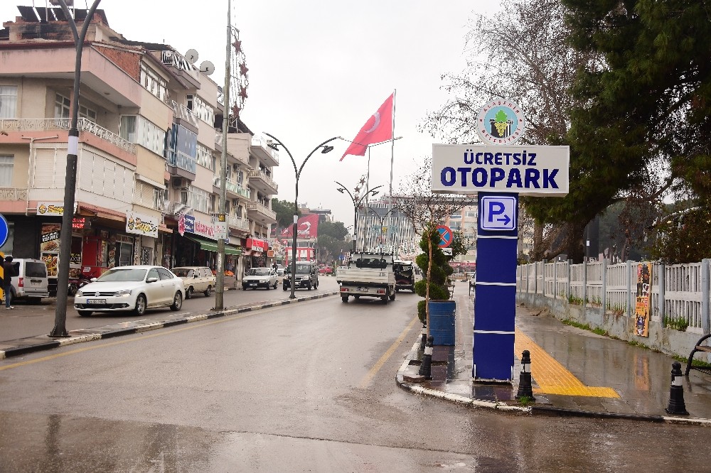 Alaşehir’e 500 araçlık ücretsiz otopark 