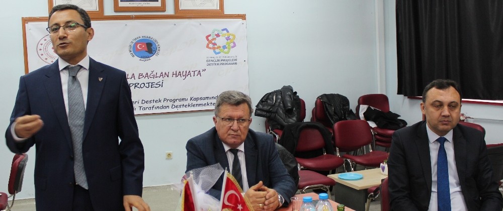 Alaşehirli öğrencilerden 