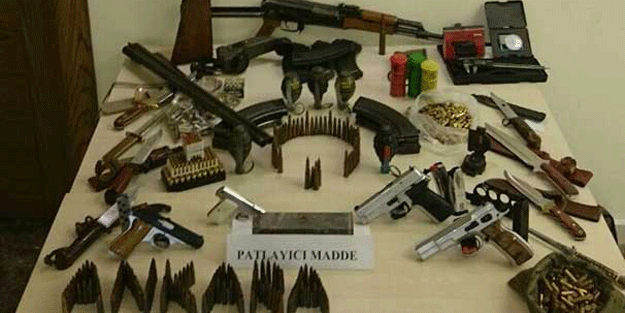 Albayın evine operasyon… Cephanelik gibi! Polis şaşkına döndü
