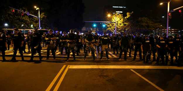 Alçak darbe girişimi sonrası ülkemizde OHAL’i eleştirenler, Neden Amerika’yı görmüyorsunuz?